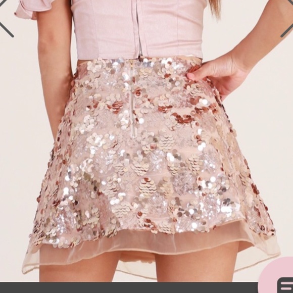 Rose gold sequin skirt - Picture 3 of 7